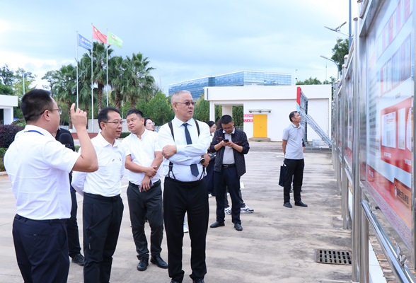 1758879016760222.jpg IMG_8807.JPG